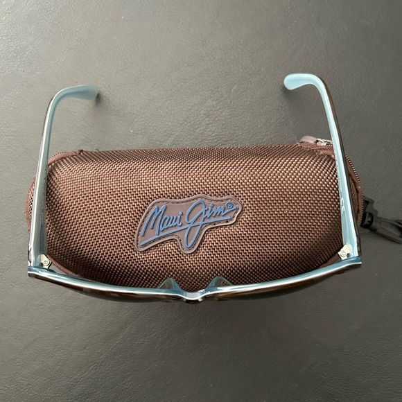 Maui Jim Brown Tortoise Shell Sunglasses with Dark Lenses main image 8